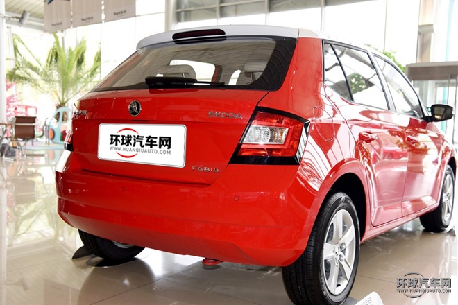 2015款 1.4L 自動創行版