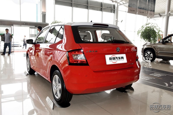 2015款 1.4L 自動創行版