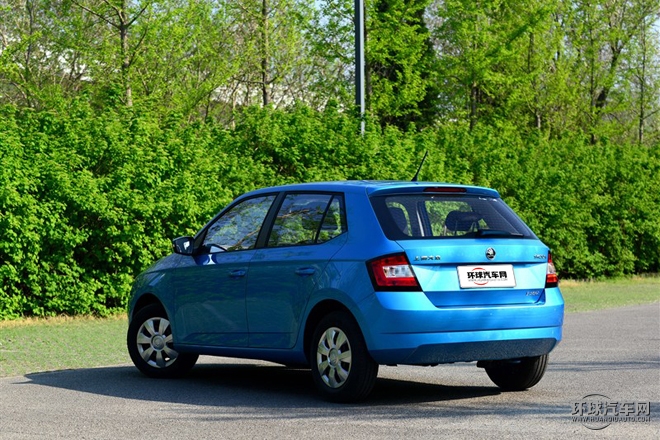 2015款 1.4L 自動前行版