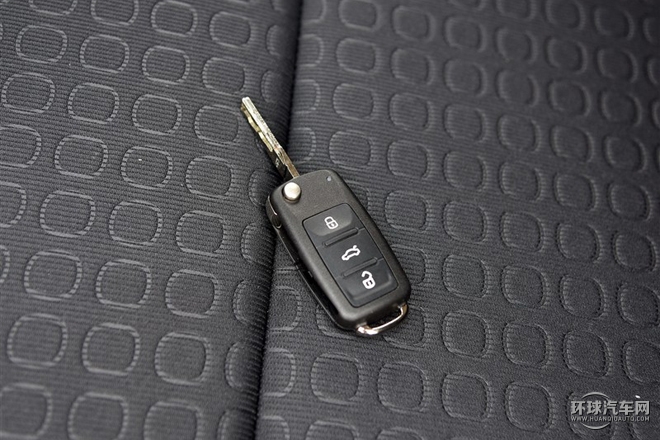 2015款 1.6L 自動創(chuàng)行版