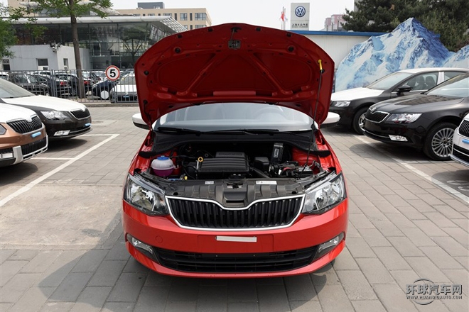 2015款 1.6L 自動創(chuàng)行版