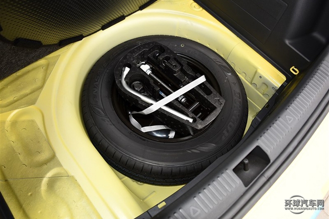 2015款 1.6L 自動運動版