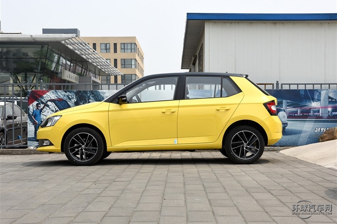 2015款 1.6L 自動運動版