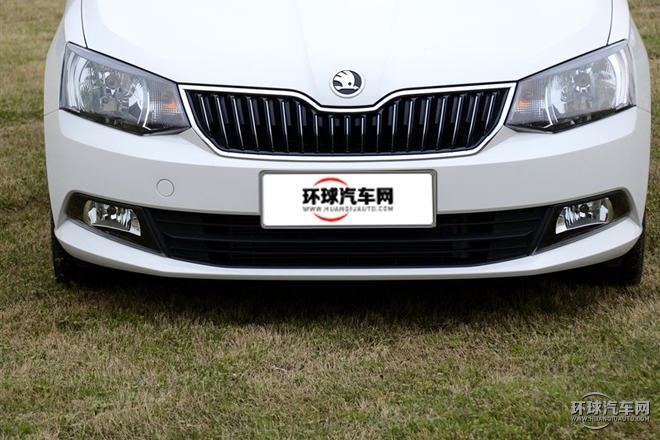 2015款 1.6L 自動智行版