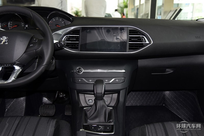 2015款 1.2T 自動勁馳版