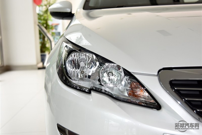 2015款 1.2T 自動勁馳版