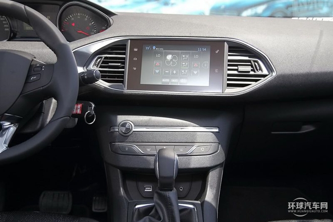 2015款 1.2T 自動尚馳版