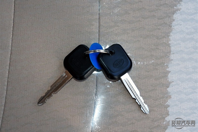 2015款 1.3L標(biāo)準(zhǔn)型CA4GX13