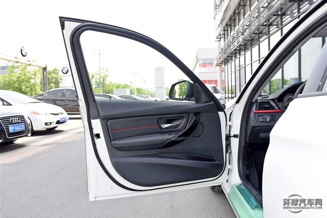 2015款 320i 超悅版運動設計套裝