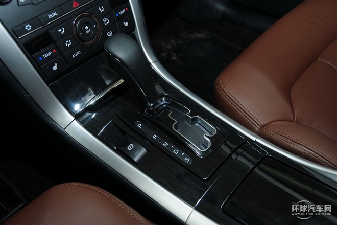 2015款 1.8T 自動豪華型