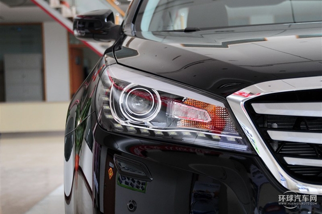 2015款 1.8T 自動豪華型