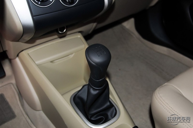 2015款 1.6L 手動(dòng)北斗導(dǎo)航版