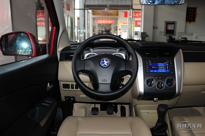 2015款 1.6L 手動北斗導航版