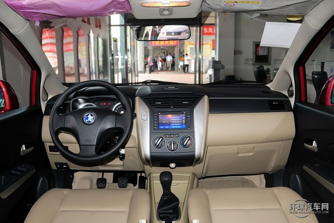 2015款 1.6L 手動(dòng)北斗導(dǎo)航版
