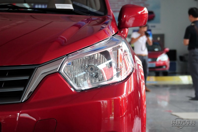 2015款 1.6L 手動(dòng)北斗導(dǎo)航版