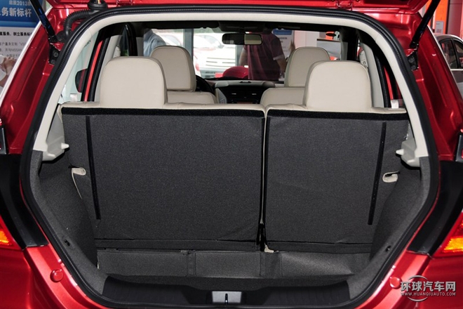 2015款 1.6L 手動豪華版