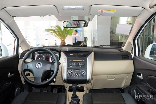 2015款 1.6L 手動時尚版