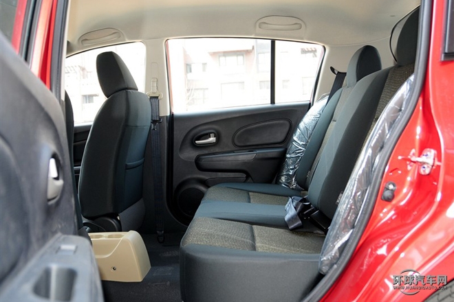 2015款 1.6L 自動時尚版