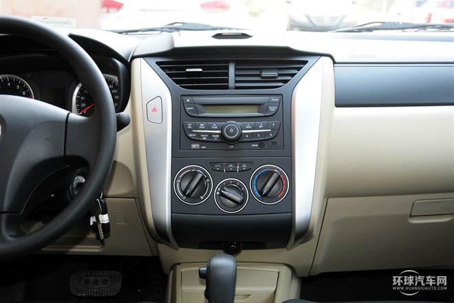 2015款 1.6L 自動(dòng)時(shí)尚版