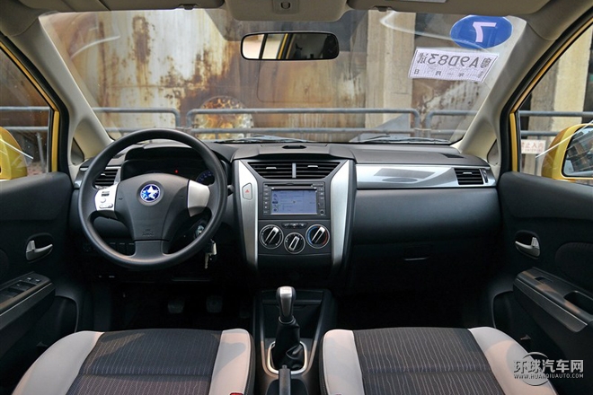 2015款 1.6L 手動北斗導航版