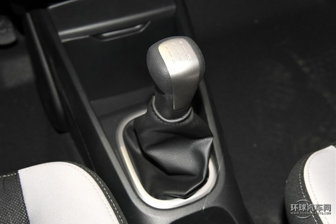 2015款 1.6L 手動豪華版