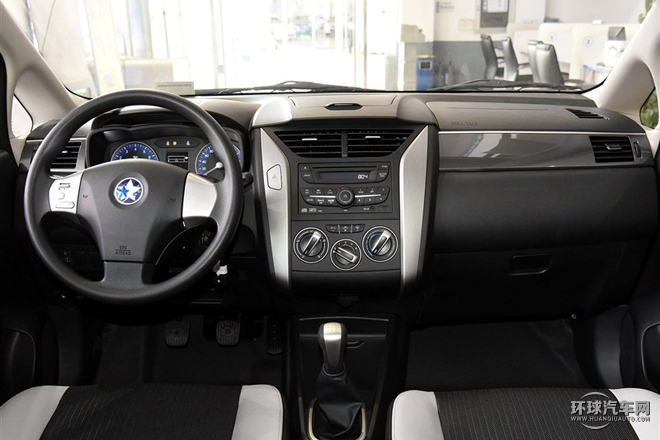 2015款 1.6L 手動豪華版