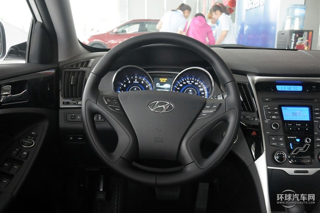 2015款 經(jīng)典 2.0L 自動(dòng)豪華版