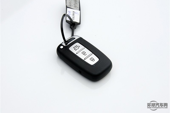 2015款 經(jīng)典 2.0L 自動(dòng)領(lǐng)先版