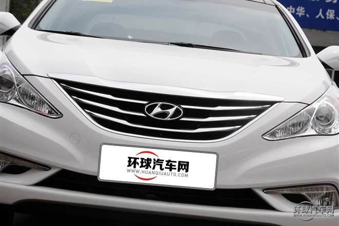 2015款 經典 2.0L 自動領先版