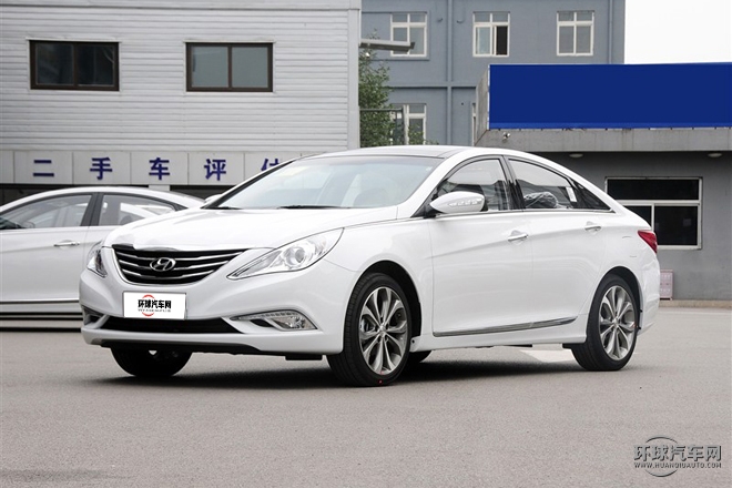 2015款 經(jīng)典 2.0L 自動(dòng)領(lǐng)先版
