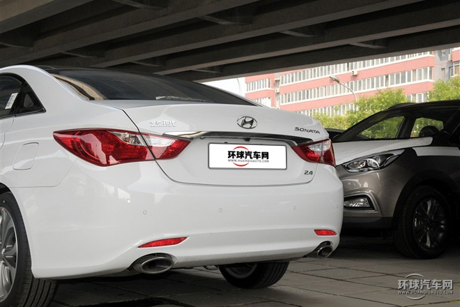 2015款 經典 2.4L 自動豪華版 國IV