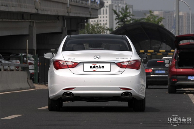 2015款 經典 2.4L 自動豪華版 國IV