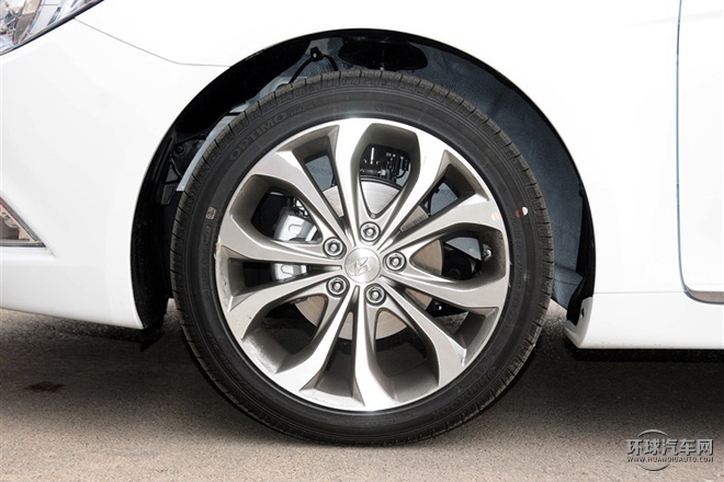 2015款 經典 2.4L 自動豪華版 國V