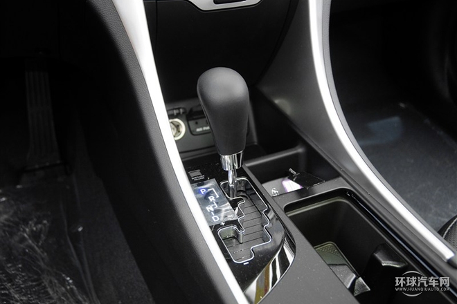 2015款 經典 2.4L 自動豪華版 國V