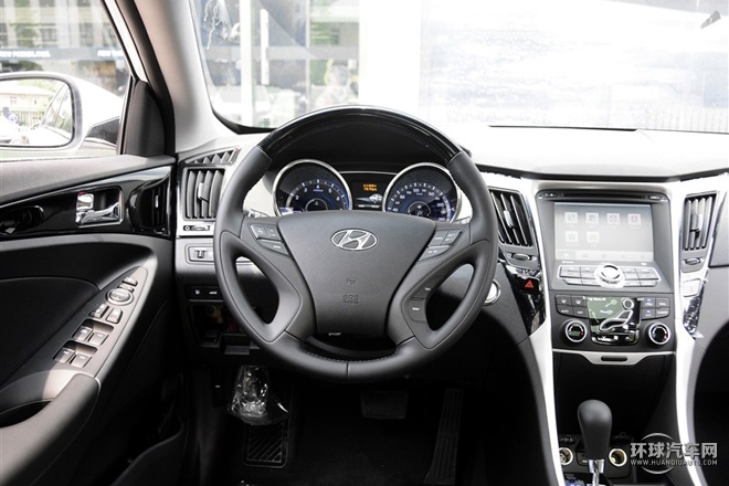 2015款 經典 2.4L 自動豪華版 國V