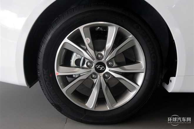 2015款 經典 2.4L 自動領先版 國IV