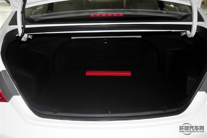 2015款 經典 2.4L 自動領先版 國IV