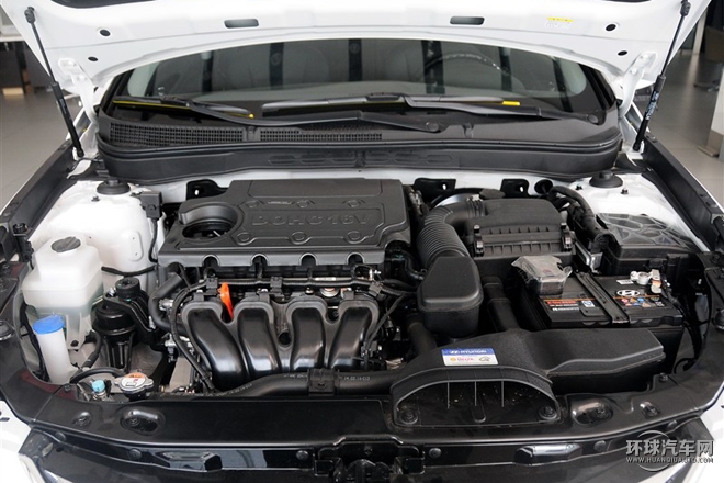 2015款 經(jīng)典 2.4L 自動(dòng)領(lǐng)先版 國(guó)V