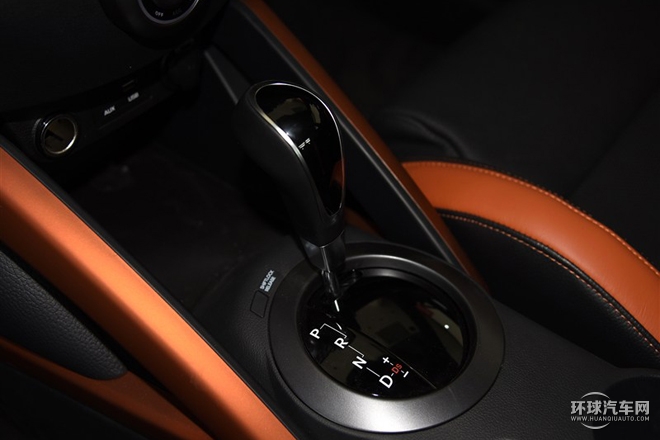 2015款 1.6T 自動豪華版