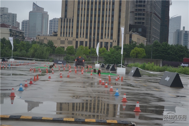 以全路況 定義真SUV  Jeep品牌體驗(yàn)日