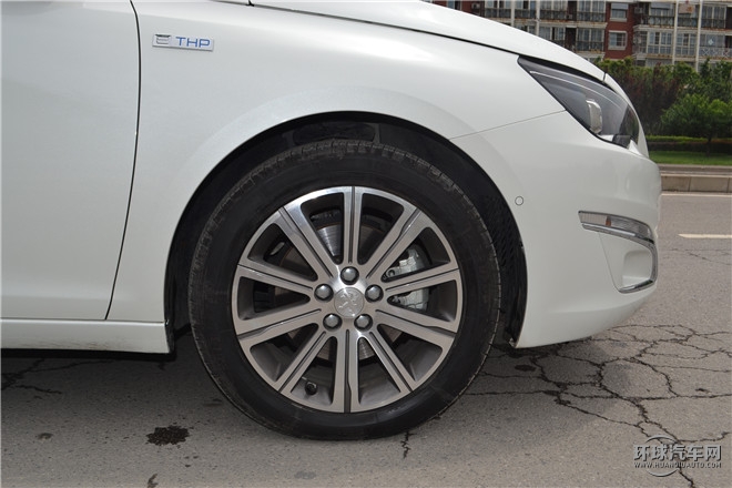 2015款 1.2T 自動豪華版