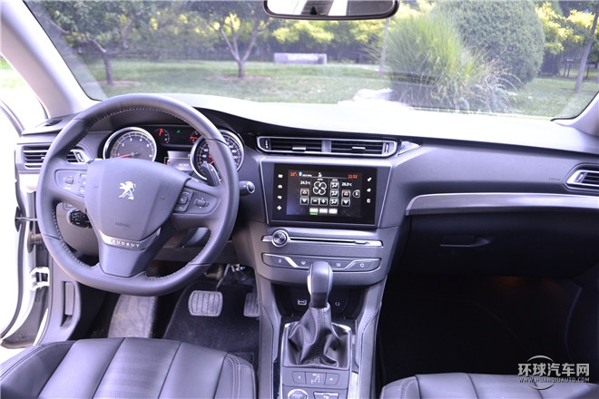 2015款 1.2T 自動豪華版