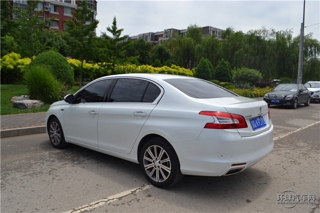 2015款 1.2T 自動豪華版