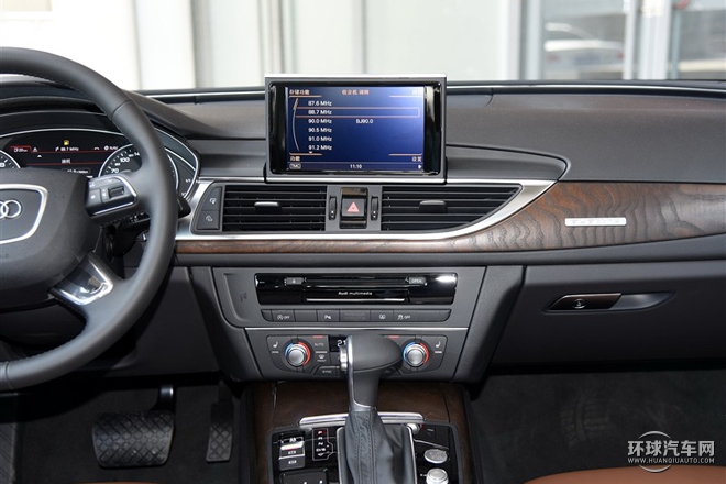 2015款 35 FSI quattro 舒適型