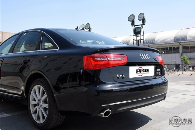 2015款 35 FSI quattro 舒適型