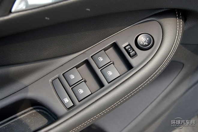 2015款 20T 兩驅(qū)領(lǐng)先型