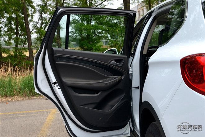 2015款 20T 兩驅(qū)領(lǐng)先型