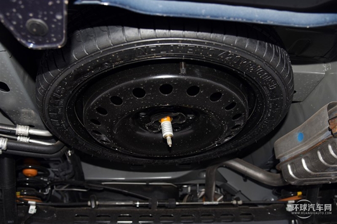 2015款 2.4L 豪華商務(wù)尊享版