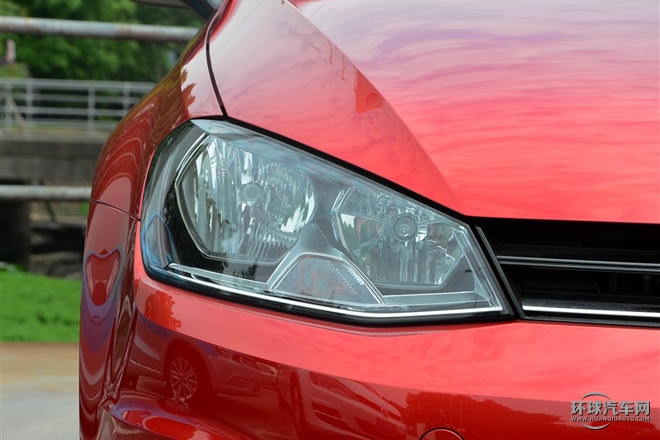 2015款 1.2TSI 自動舒適型