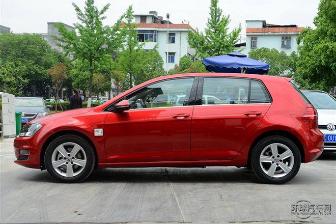 2015款 1.2TSI 自動舒適型